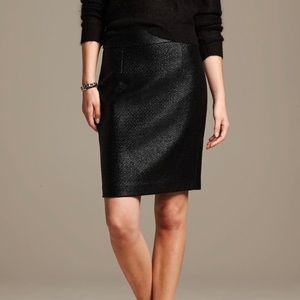 Banana Republic Black Pencil Skirt Coated Tweed Metallic Sparkle Career Party 0